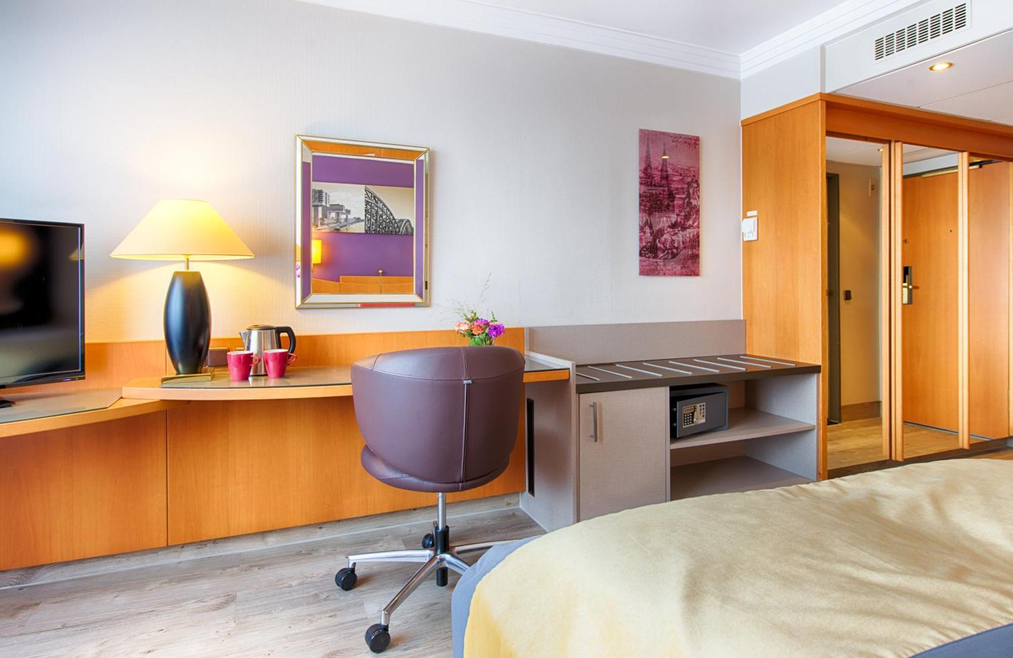 Leonardo Royal Hotel Koeln - Am Stadtwald Eksteriør bilde